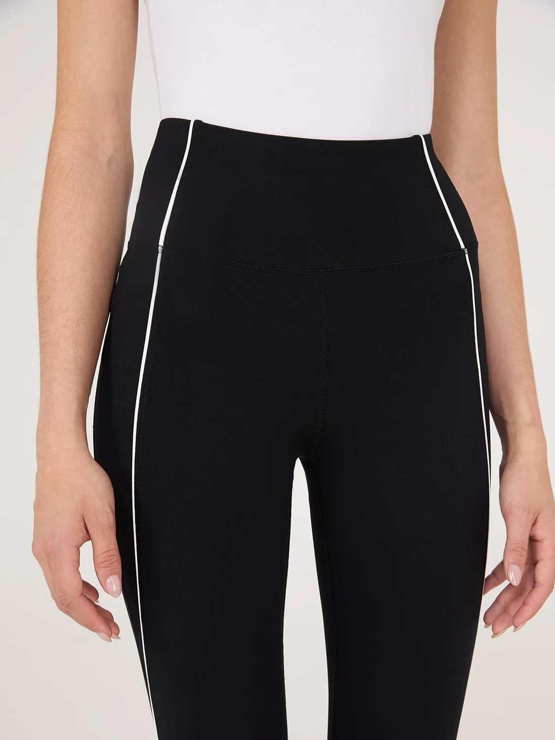 Contrast Piping Leggings