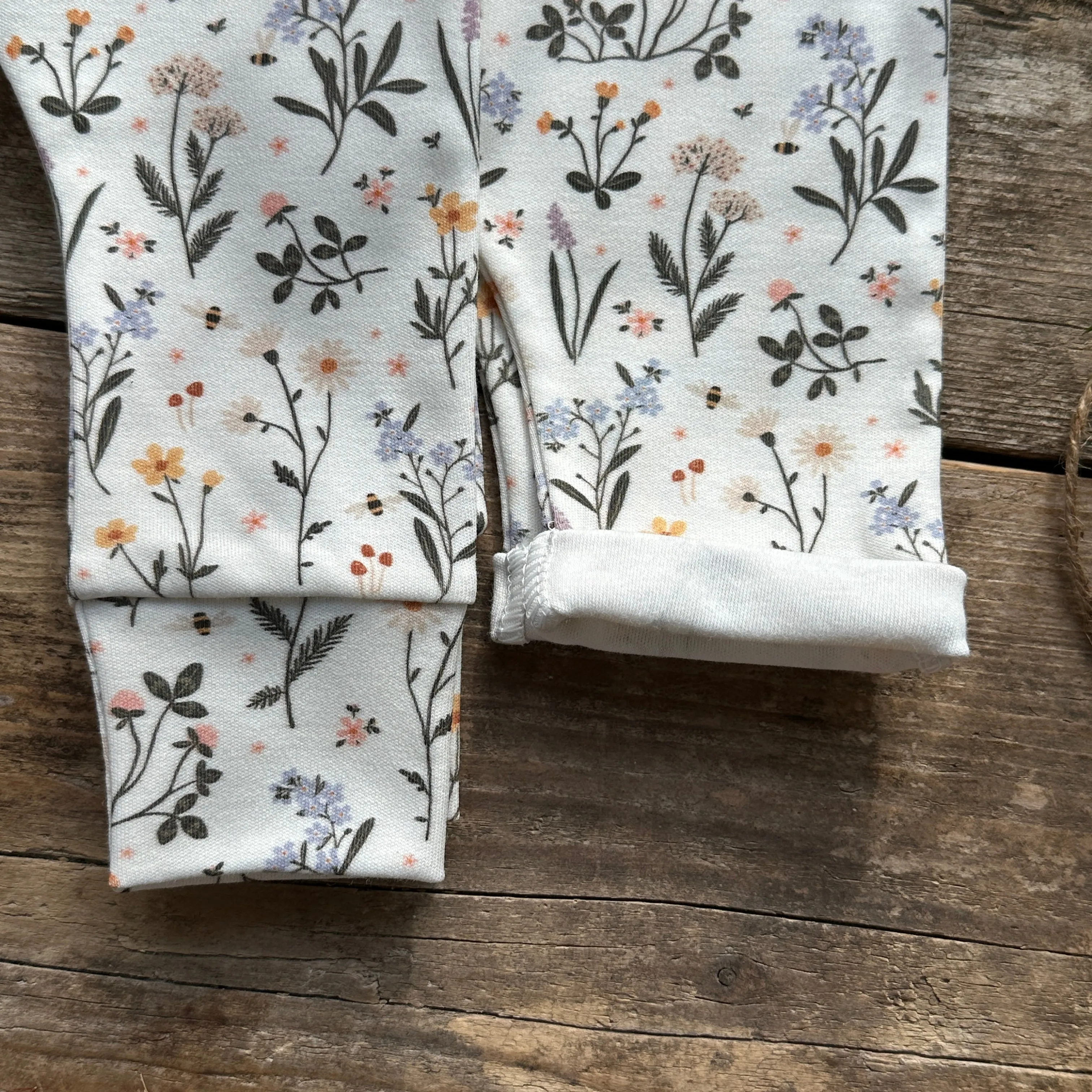 Ditsy Meadow Harem Leggings