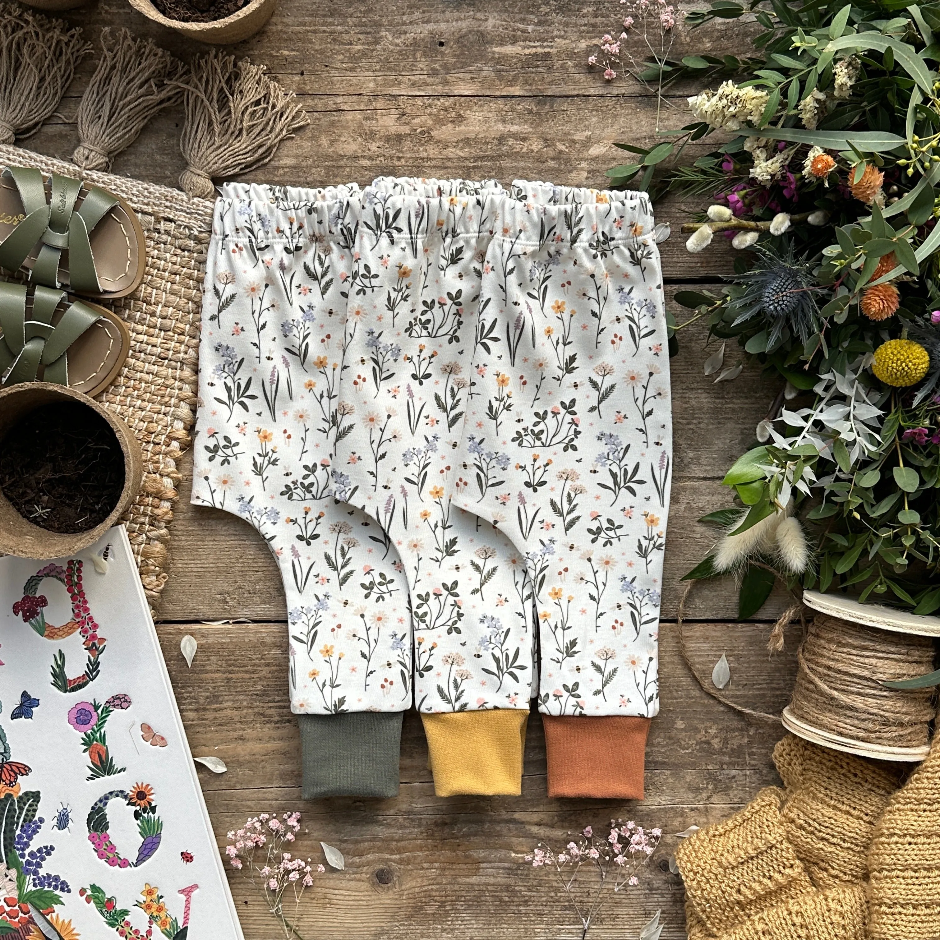 Ditsy Meadow Harem Leggings