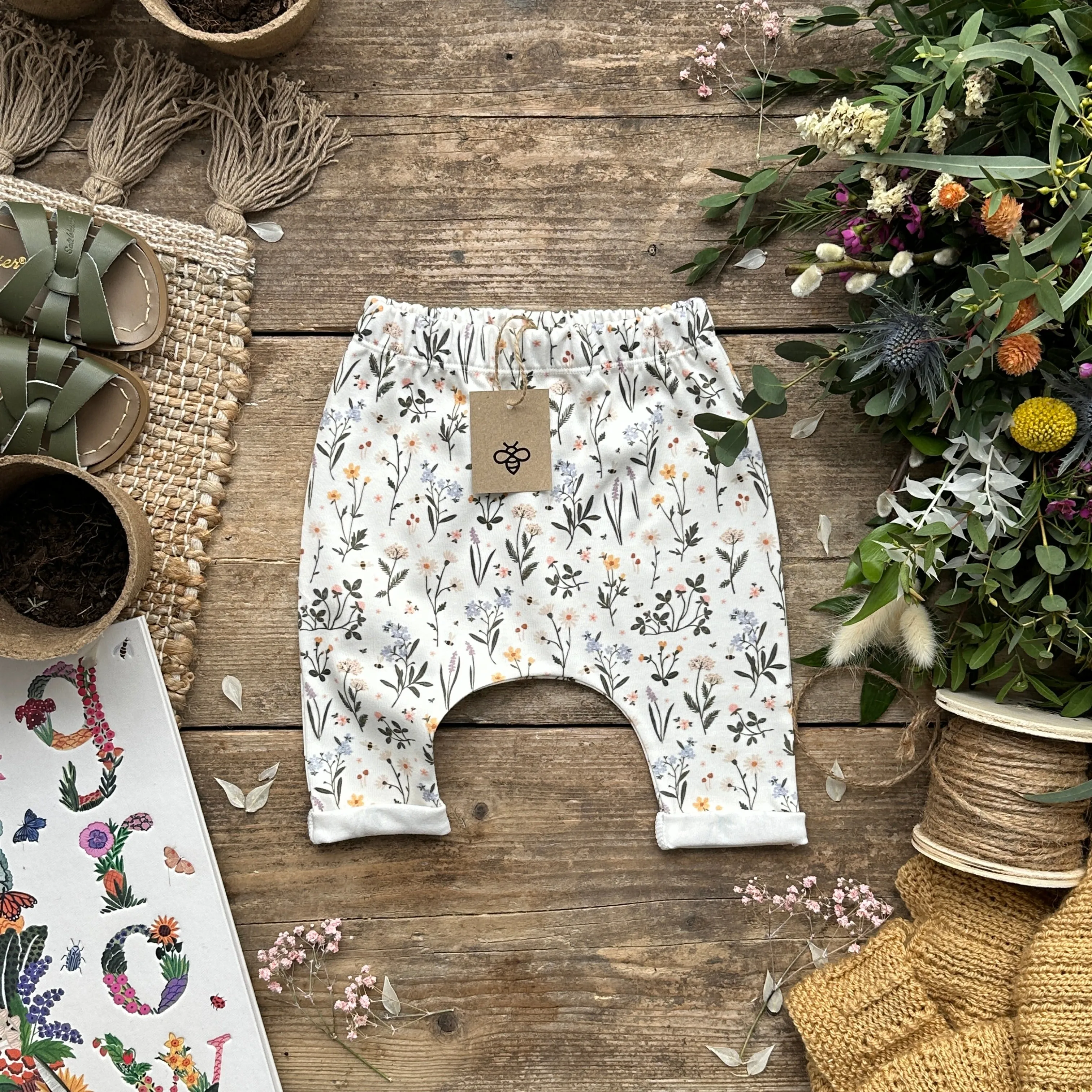 Ditsy Meadow Harem Leggings