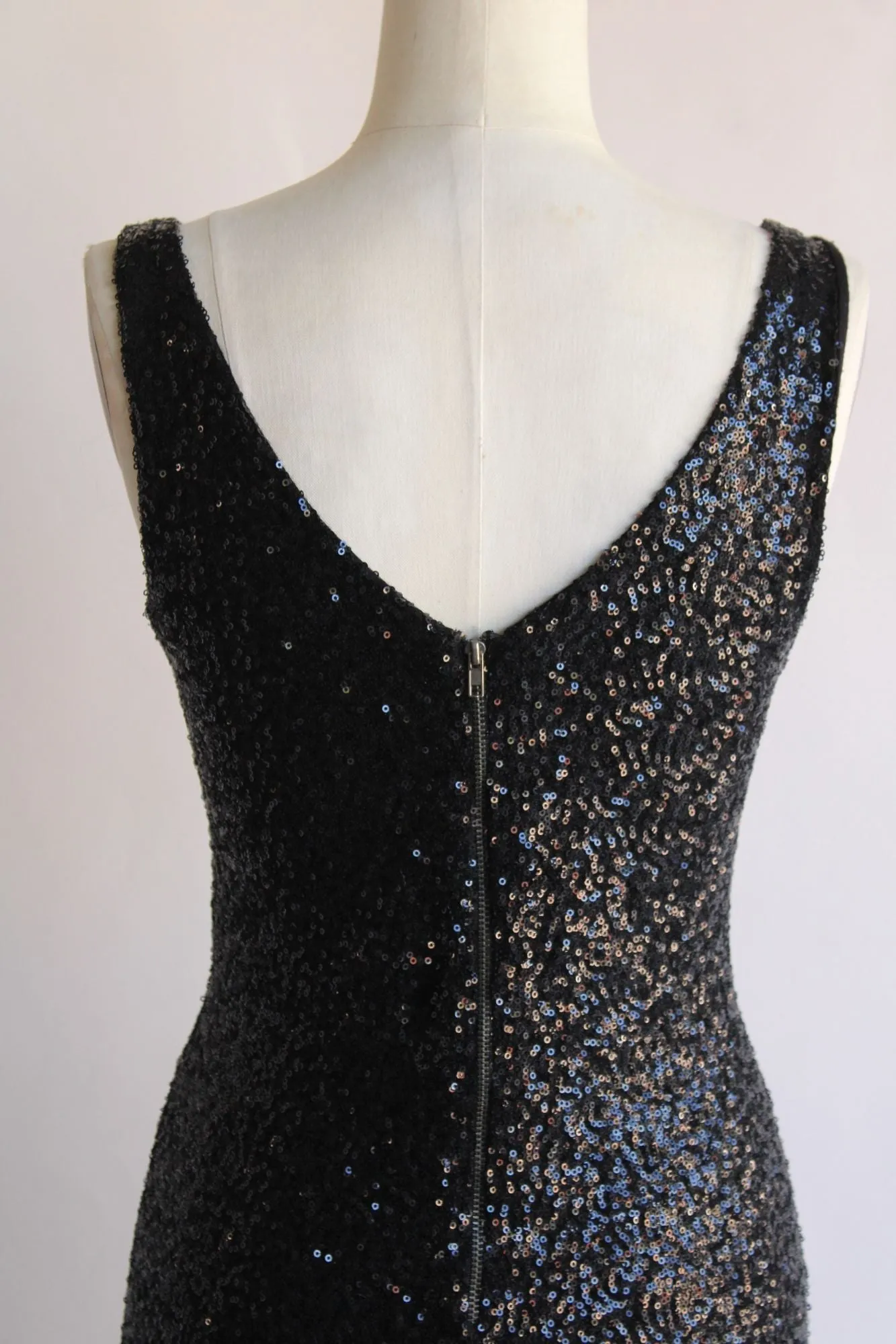 Eight Sixty Womens Dress, Black Sequins, Size Medium, Body Con