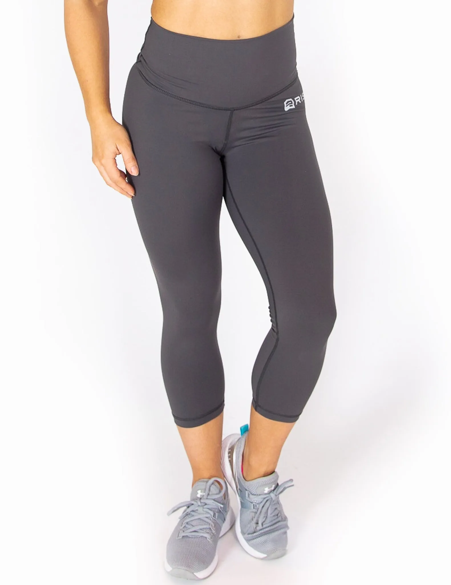 HIGH RISE CAPRI LEGGINGS - GREY