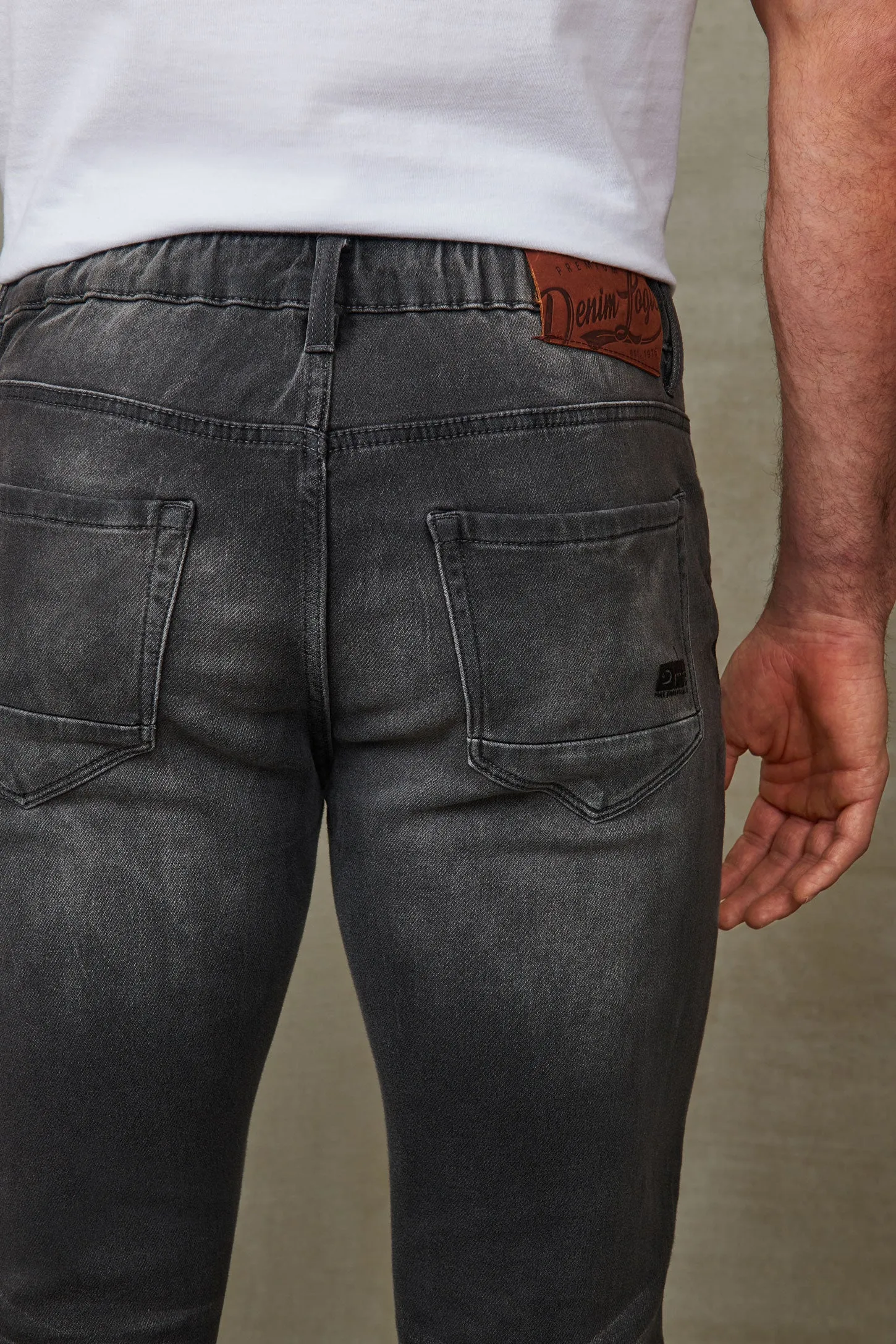Jeans jambe étroite 32'' - Homme