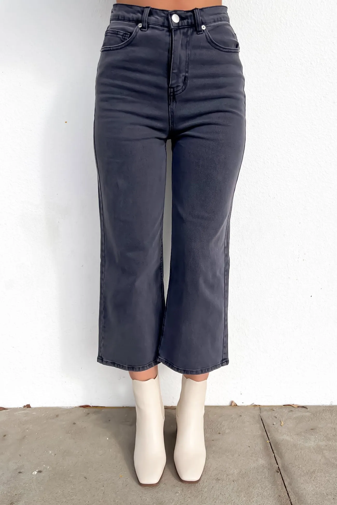 Sandy Jean 82 Washed Black