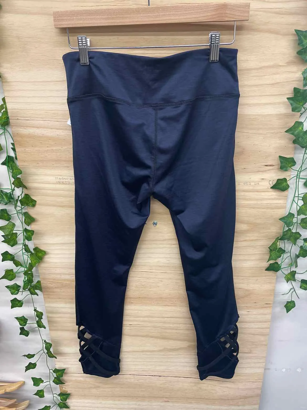 Size Medium Maurices Blue Women's Leggings