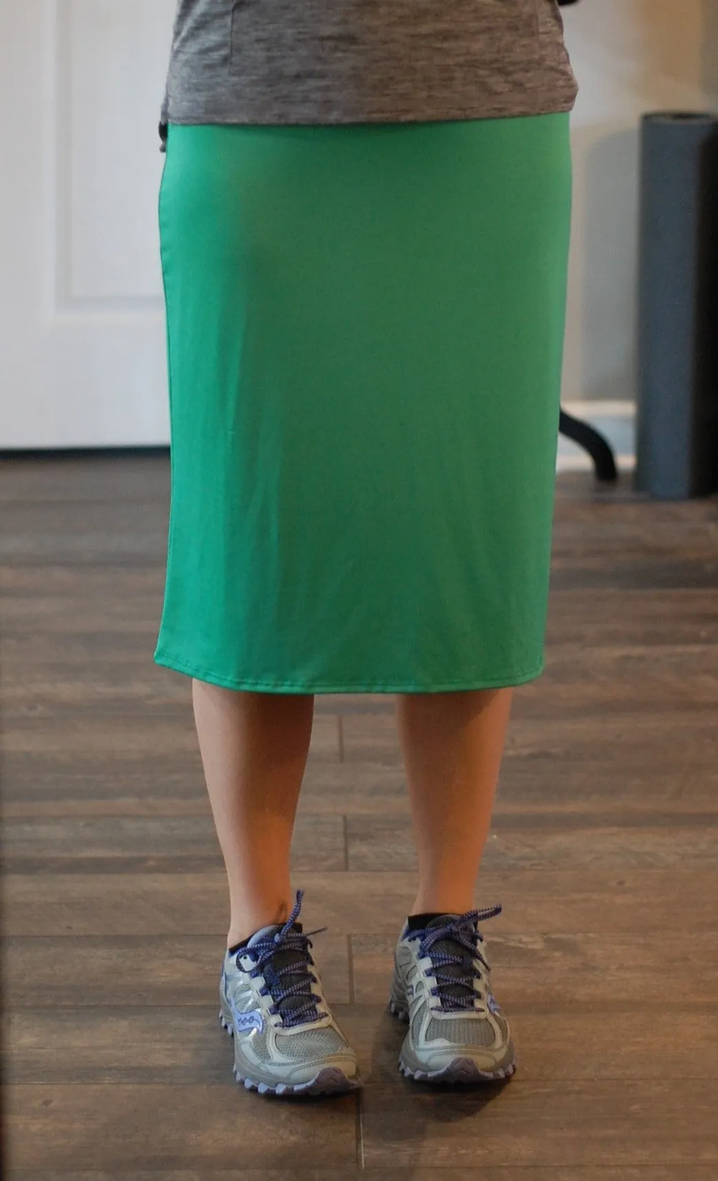 Size Small Kelly Green Athletic Pencil Style Skirt with Built-in  Leggings ATHLESIURE FABRIC