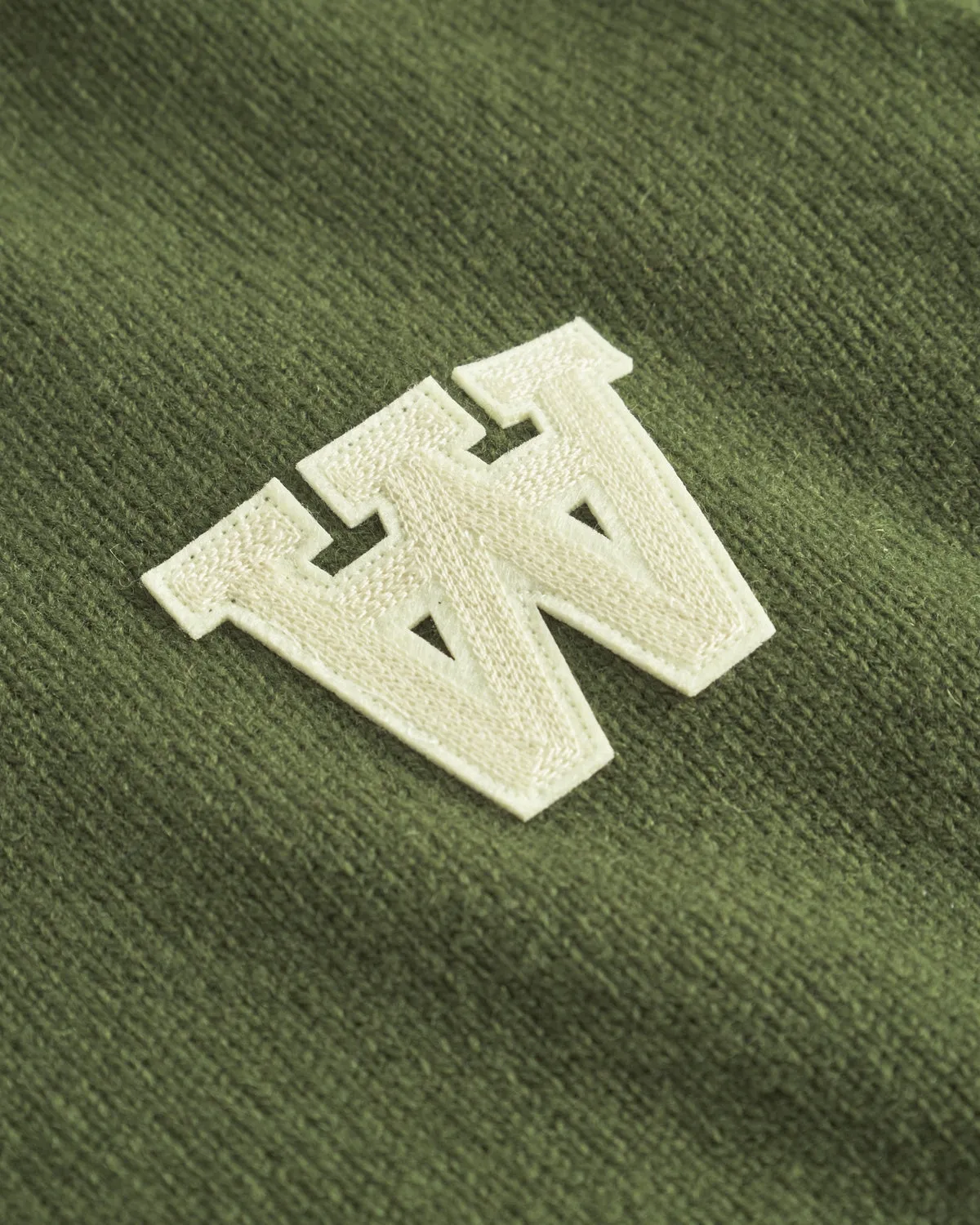 Tay AA CS Jumper - Green Moss