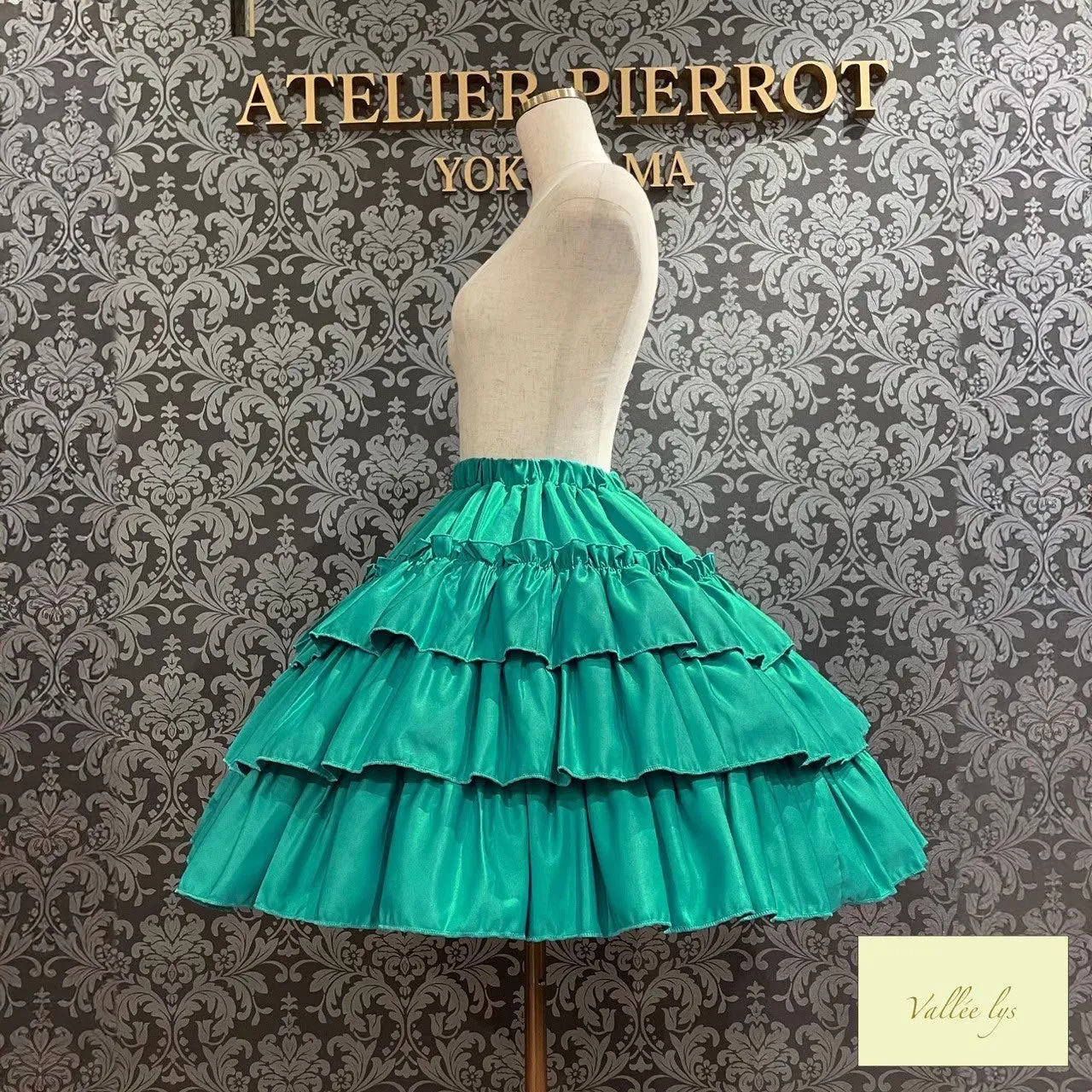 【Vallée lys】ヴァレリス　“Pivoine”Frill Skirt 　 White/Wine/新色TealGreen/Navy/ Black