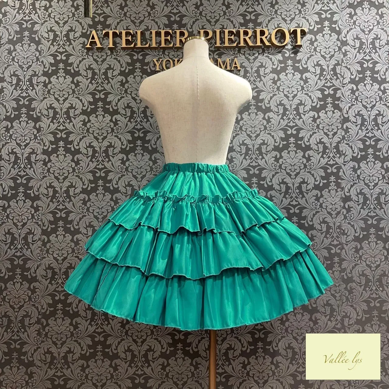 【Vallée lys】ヴァレリス　“Pivoine”Frill Skirt 　 White/Wine/新色TealGreen/Navy/ Black